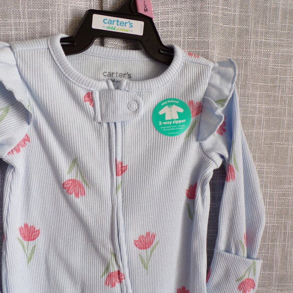 Baby Shower Gift Bundle, Carter's and Dr Brown's 0-3 Months Girl's Gift Box - Picture 8 of 10